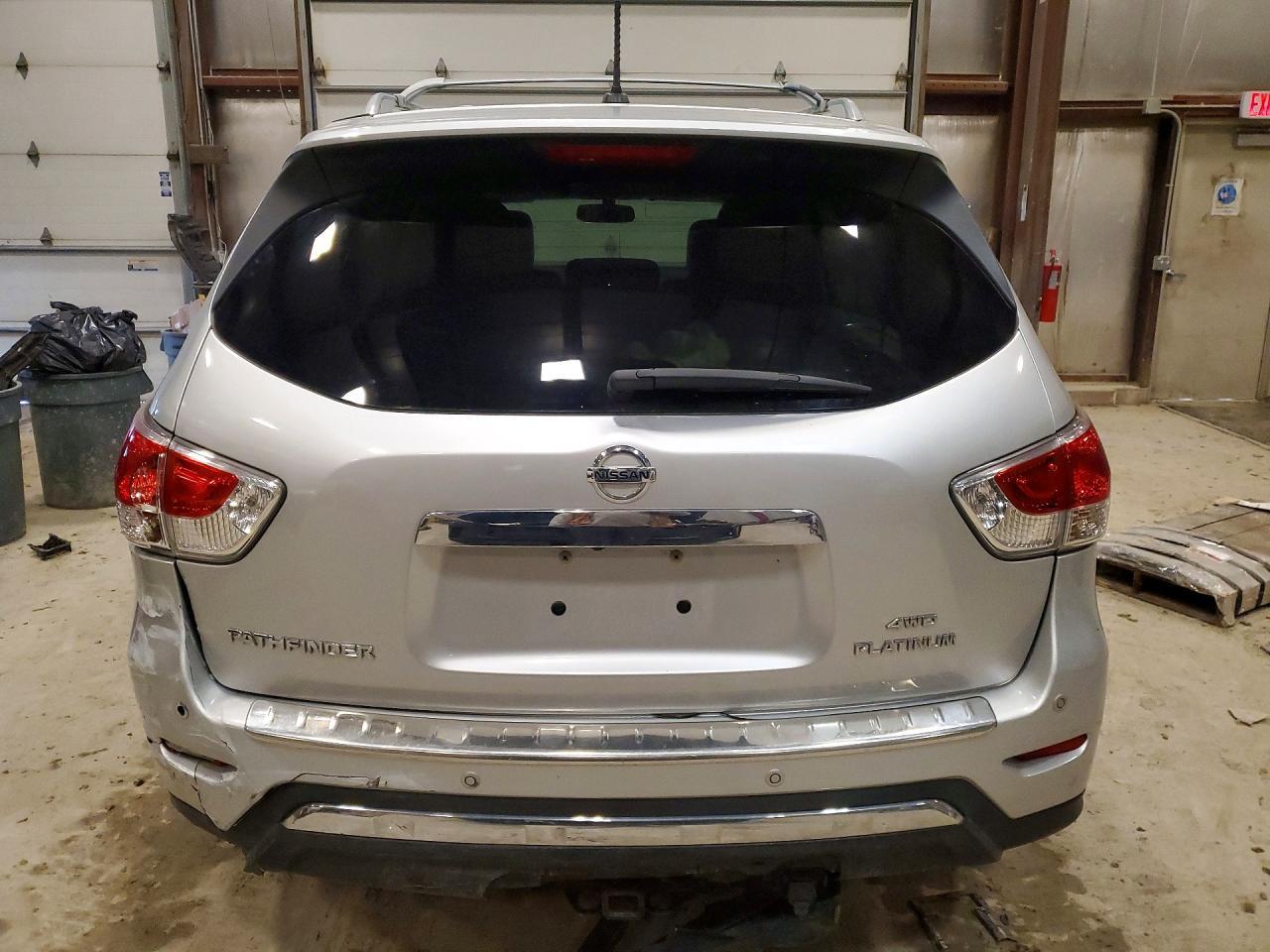 2013 Nissan Pathfinder S - Фото 6