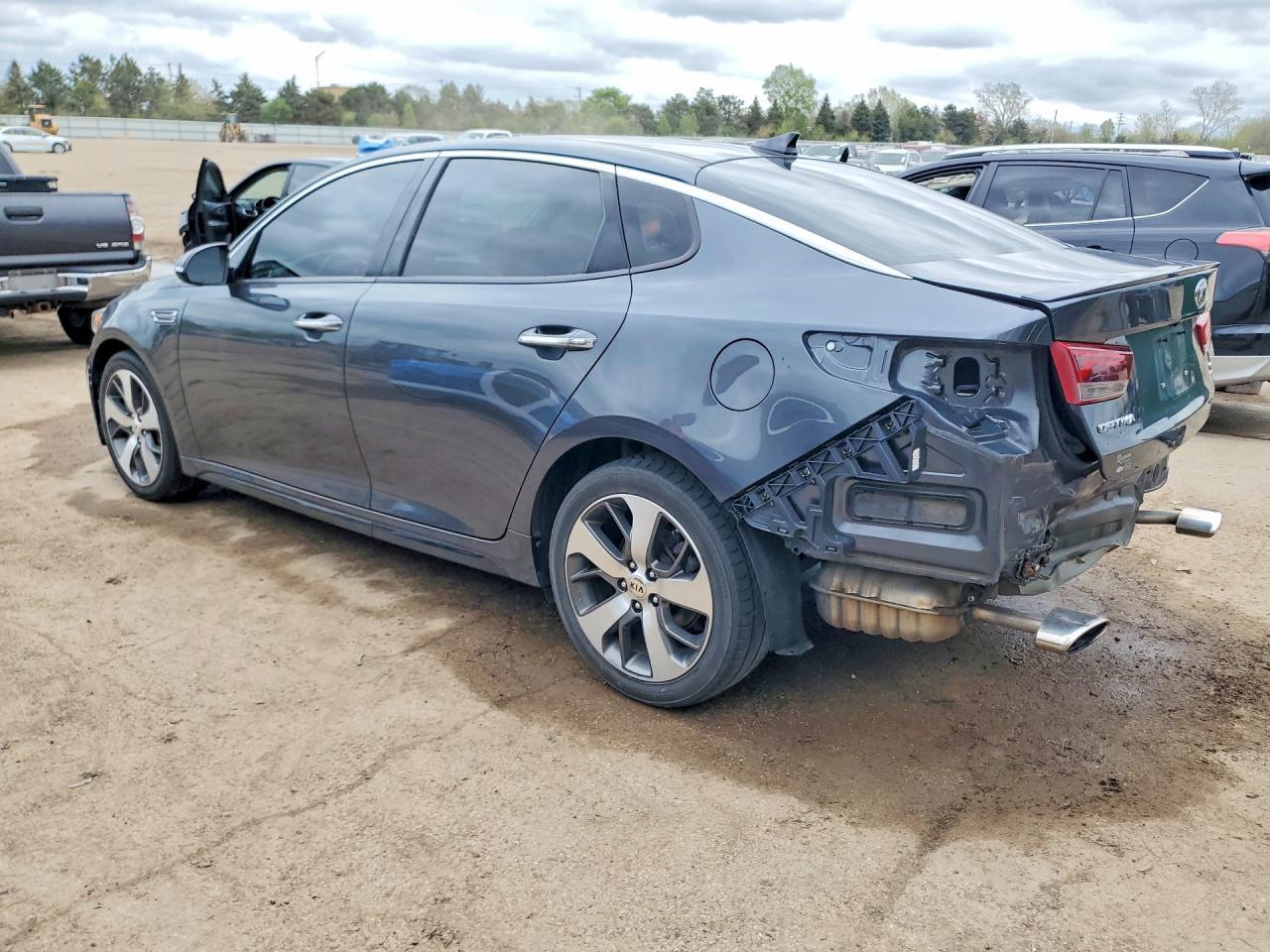 2020 Kia Optima S - Image 2