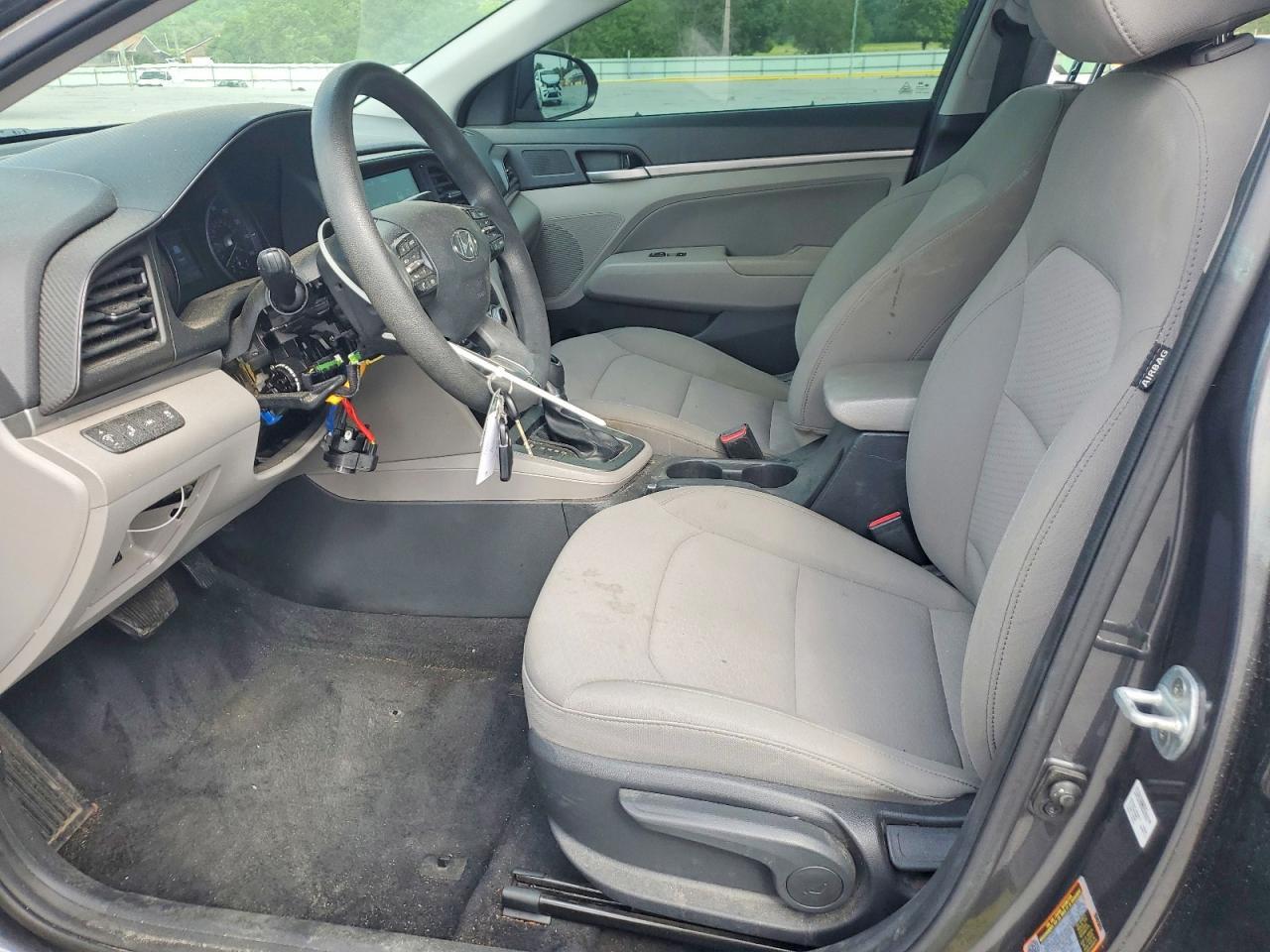 2020 Hyundai Elantra Sel - Фото 7