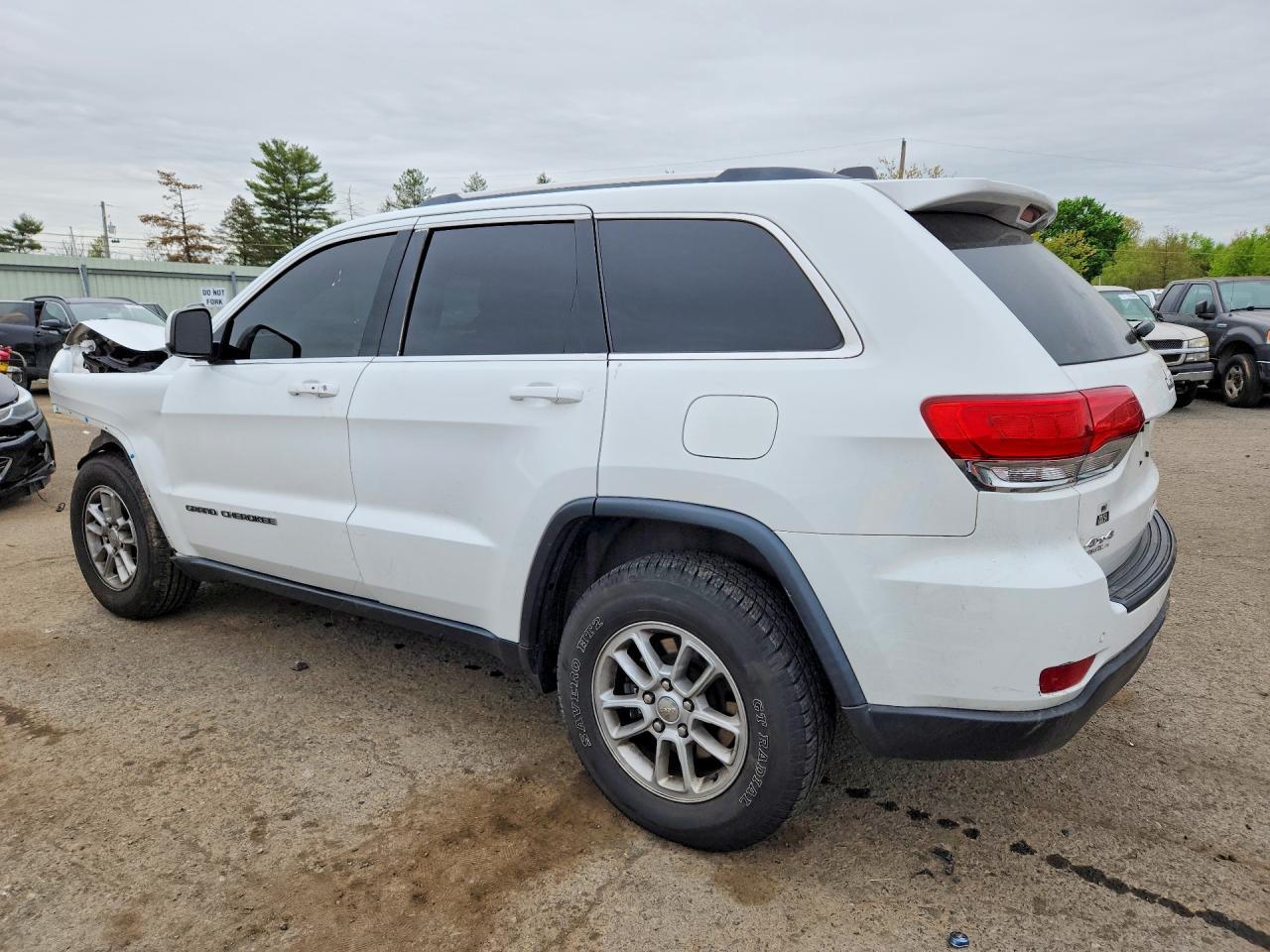 2018 Jeep Grand Cherokee Laredo - Фото 2