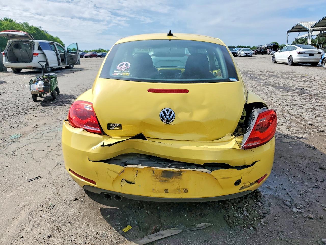 2014 Volkswagen Beetle - Фото 6