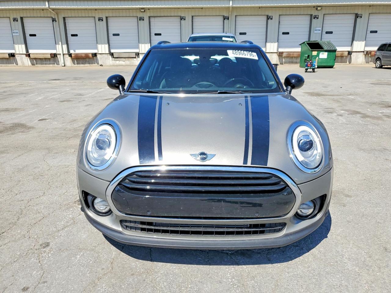 2017 Mini Cooper Clubman All4 - Image 5