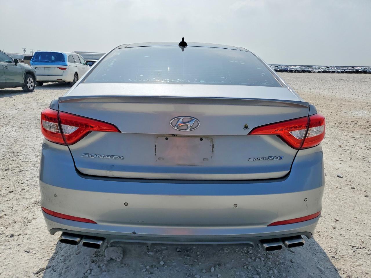2015 Hyundai Sonata Sport 2.0T - Фото 6