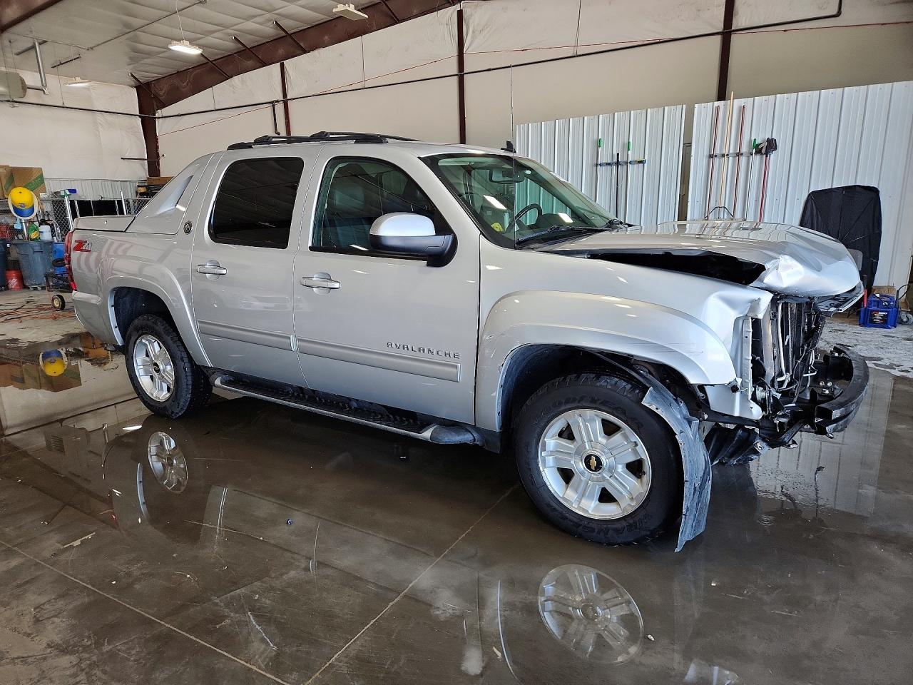 2013 Chevrolet Avalanche Lt - Фото 4