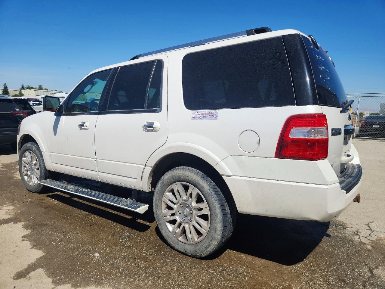 2012 Ford Expedition Limited - Image 2