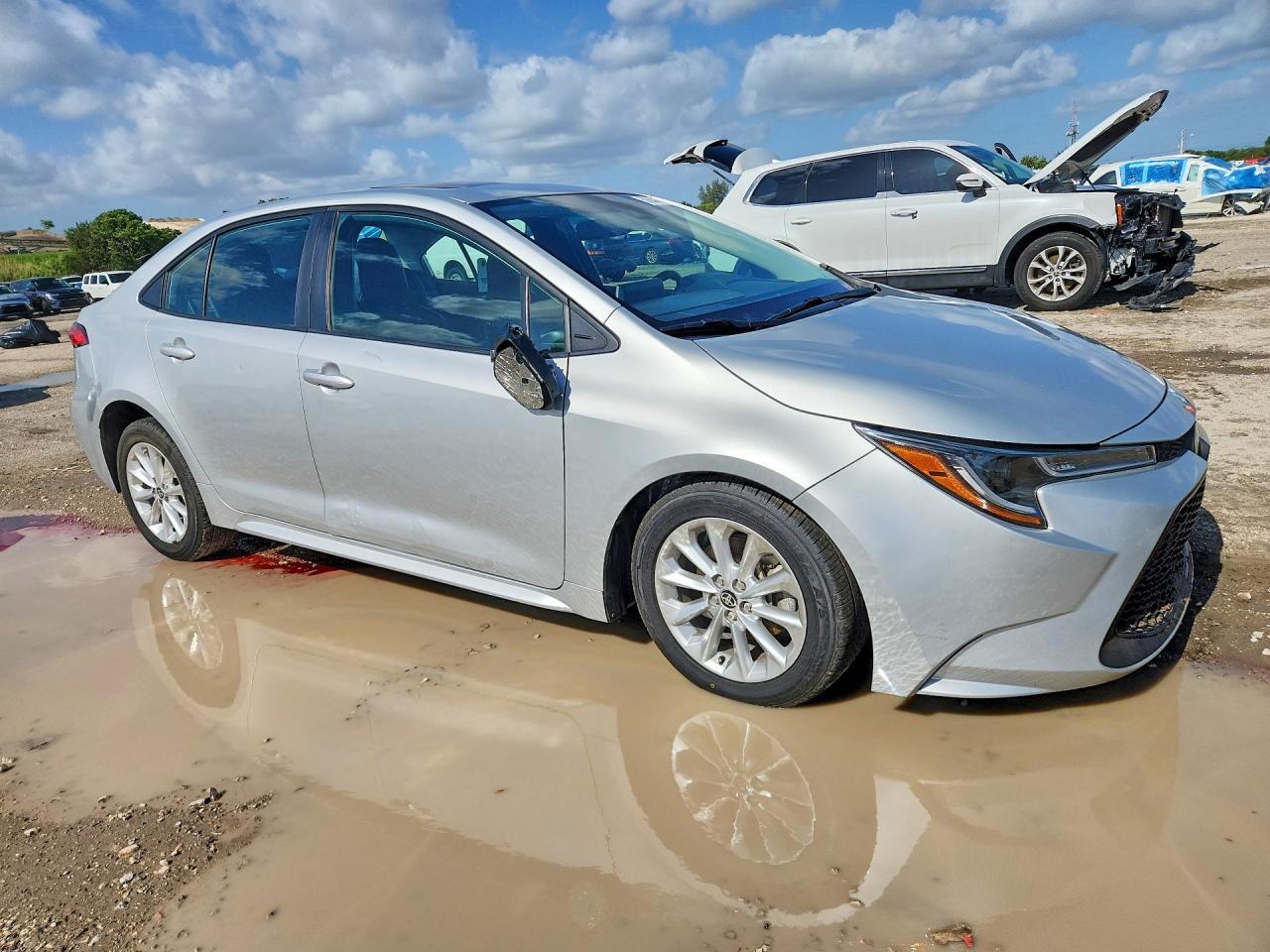 2020 Toyota Corolla Le - Фото 4