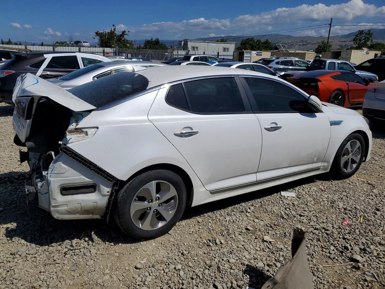 2014 Kia Optima Hybrid - Image 3