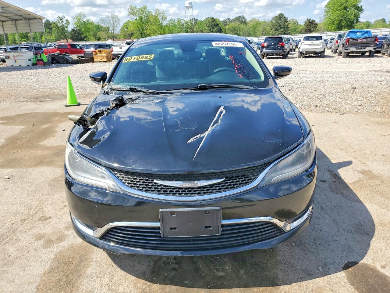 2015 Chrysler 200 Limited - Фото 5