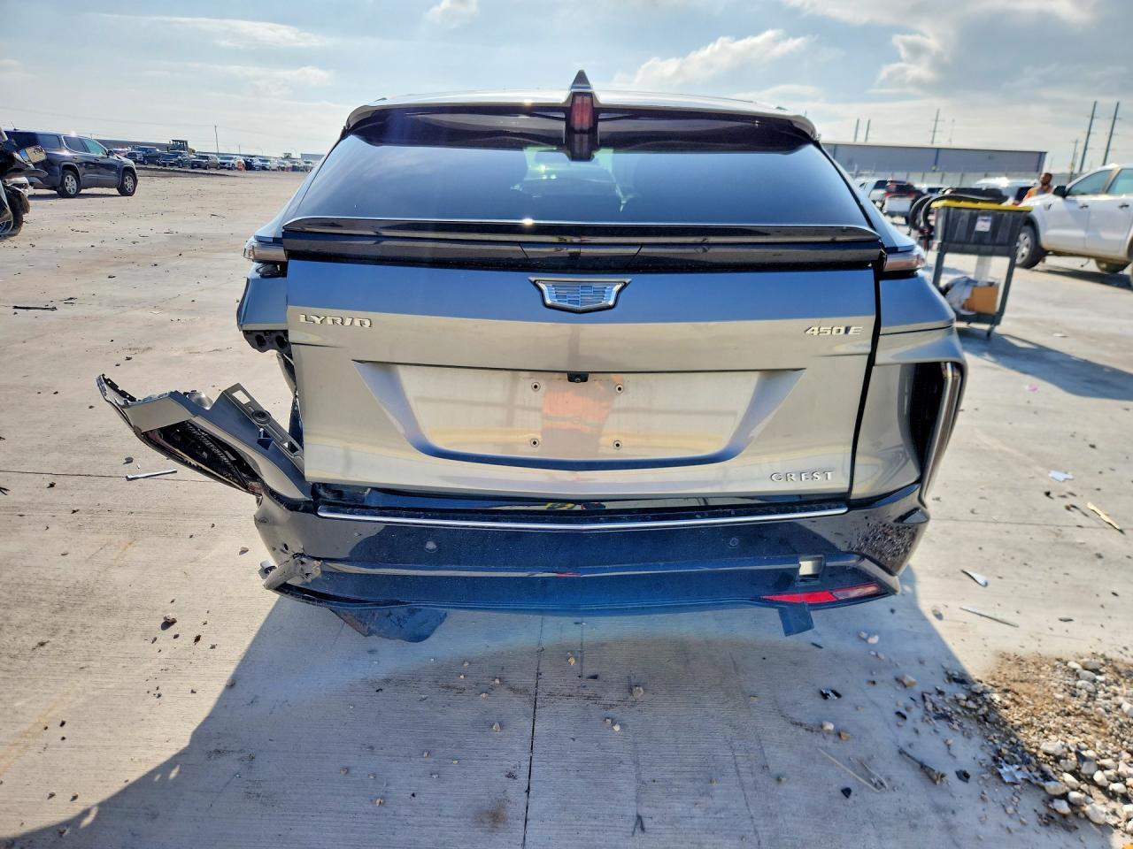 2024 Cadillac Lyriq Tech - Image 6