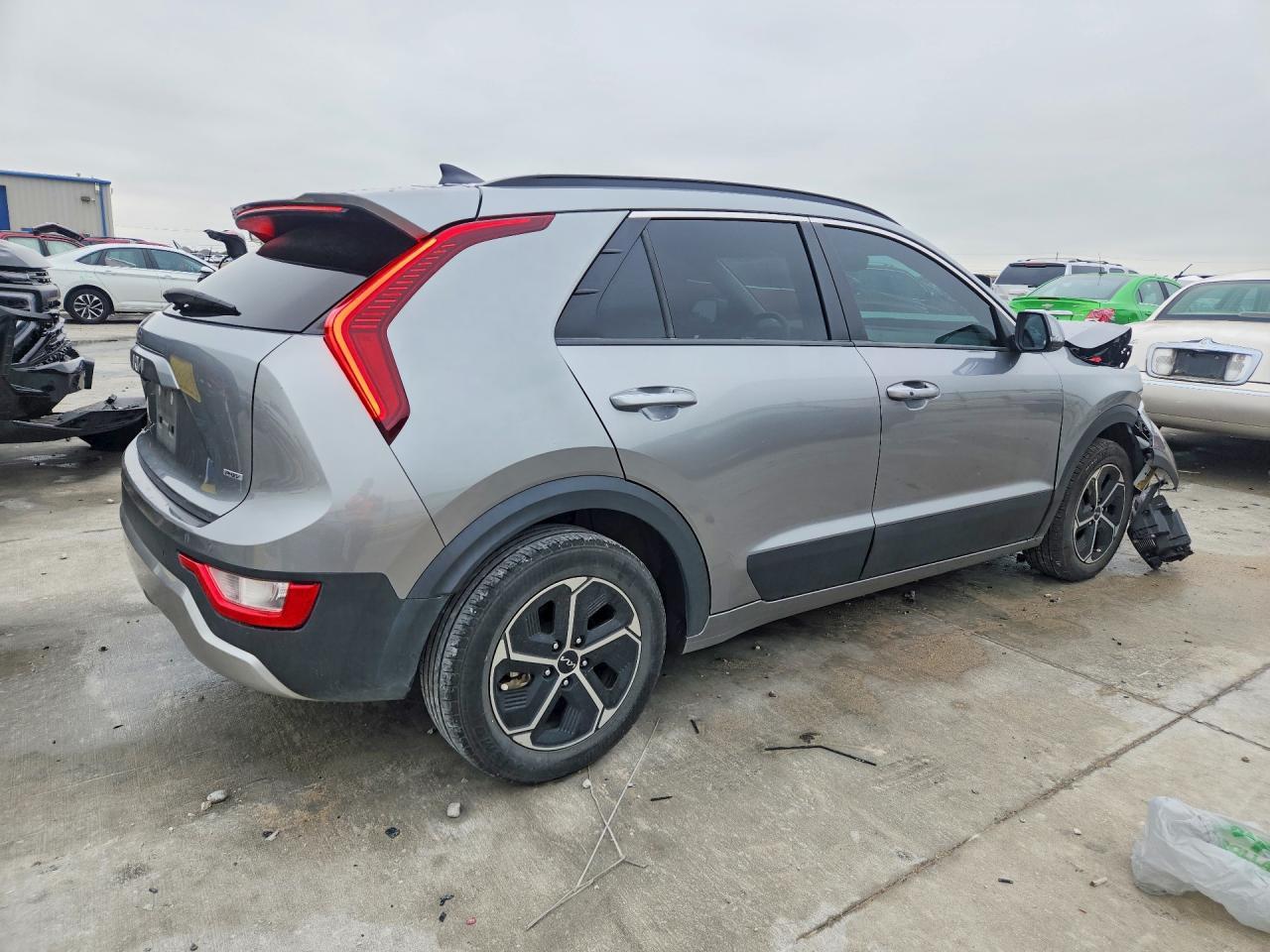 2023 Kia Niro Ex - Фото 3