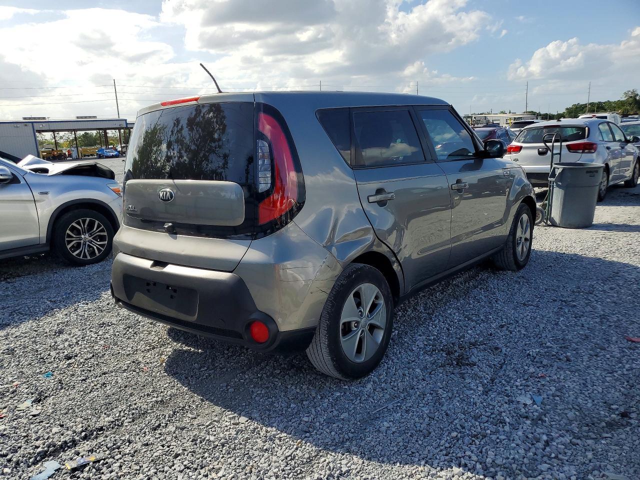 2015 Kia Soul Base - Image 3