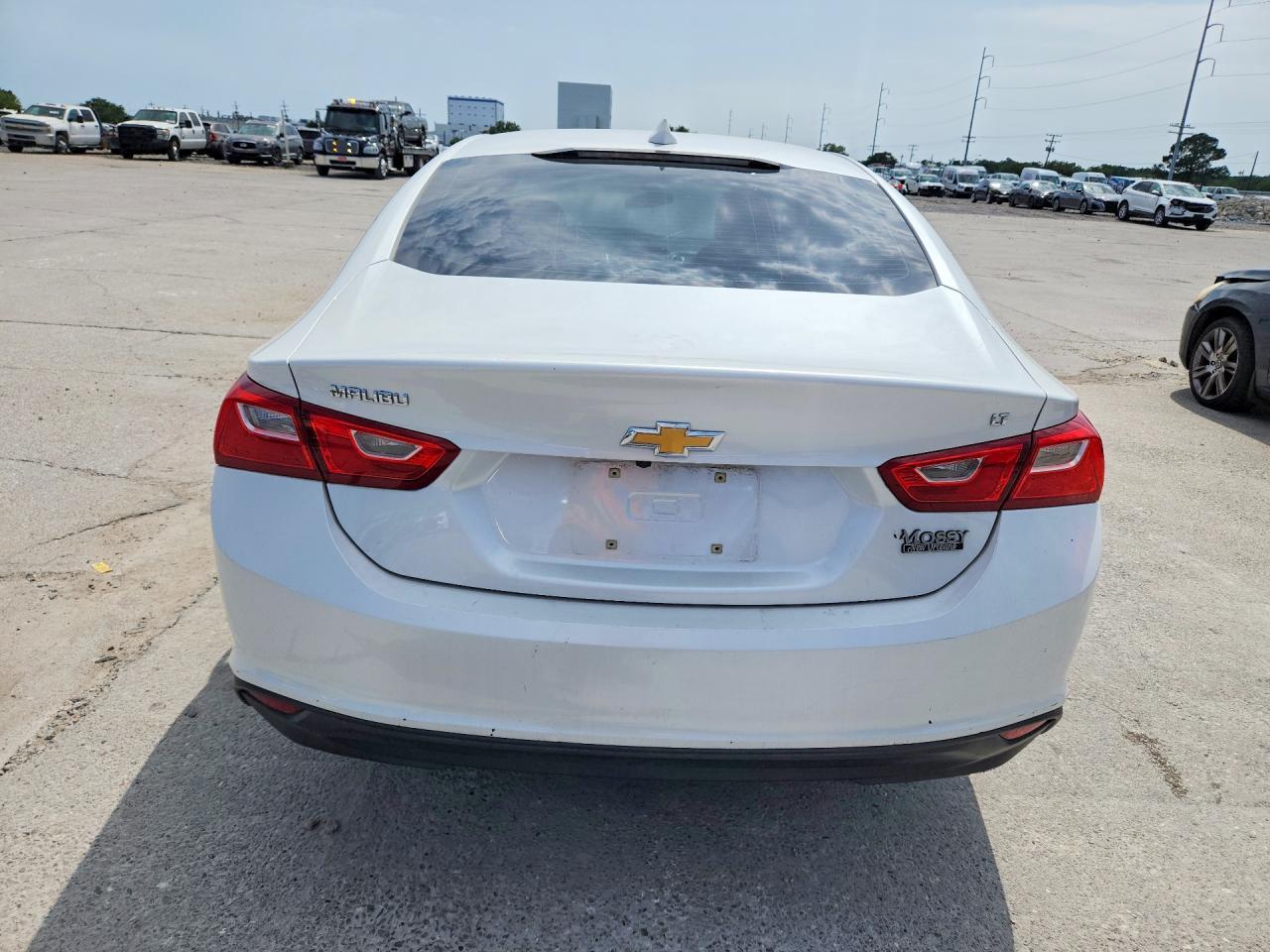 2018 Chevrolet Malibu Lt - Фото 6