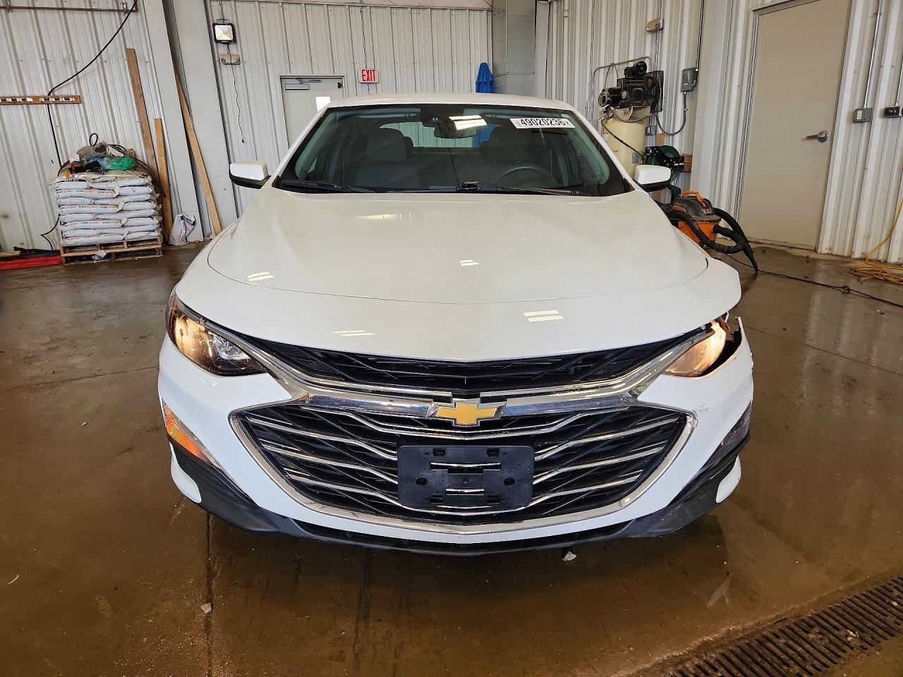 2024 Chevrolet Malibu Ls - Image 5