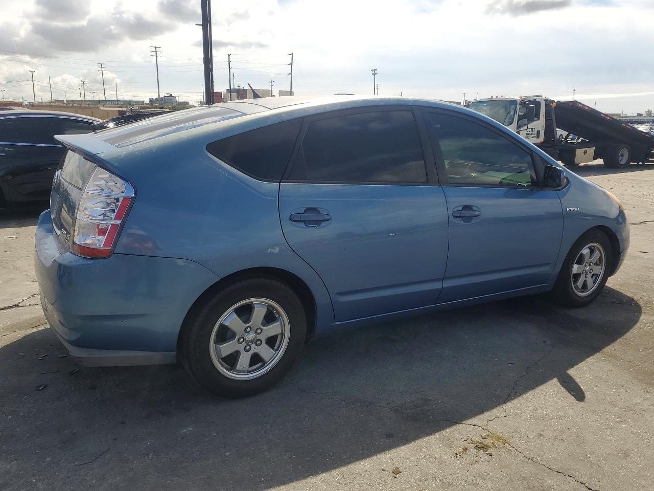 2008 Toyota Prius Base - Фото 3