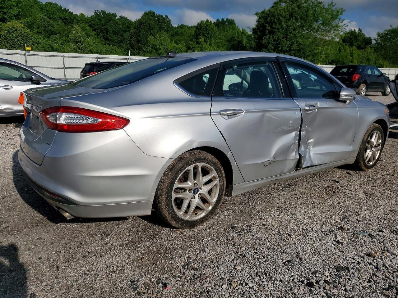 2014 Ford Fusion Se - Фото 3
