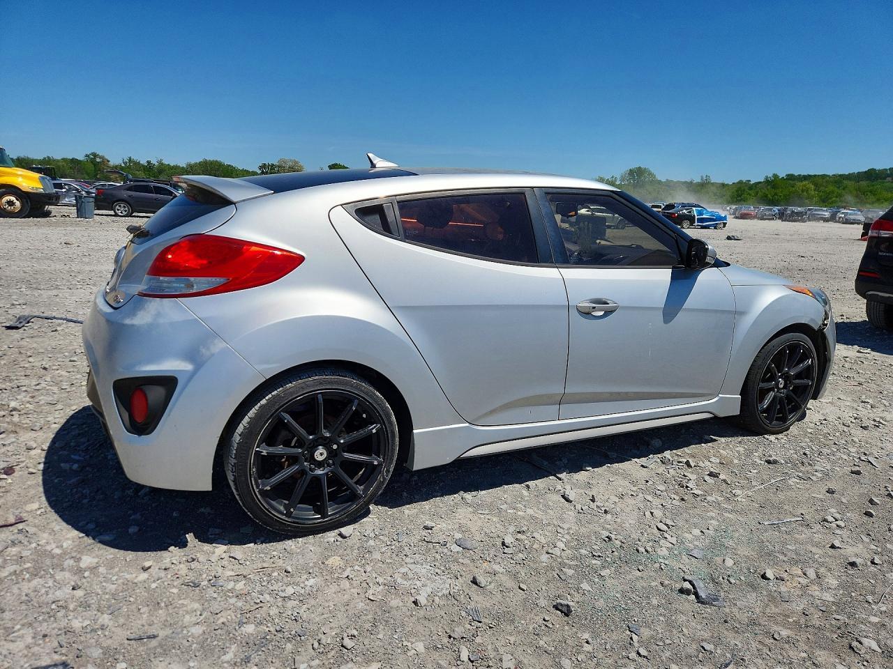 2013 Hyundai Veloster Turbo - Фото 3
