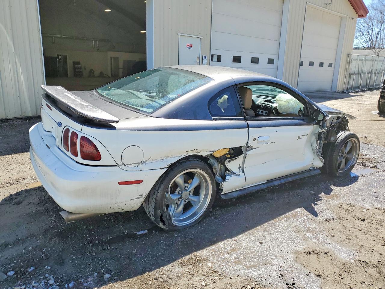 1996 Ford Mustang Cobra - Фото 3