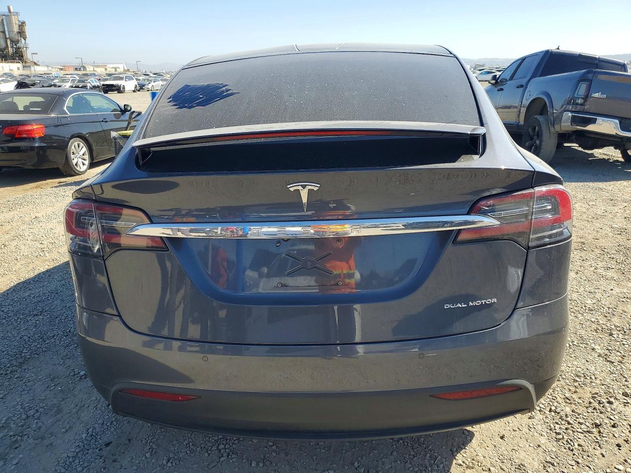 2020 Tesla Model X - Image 6