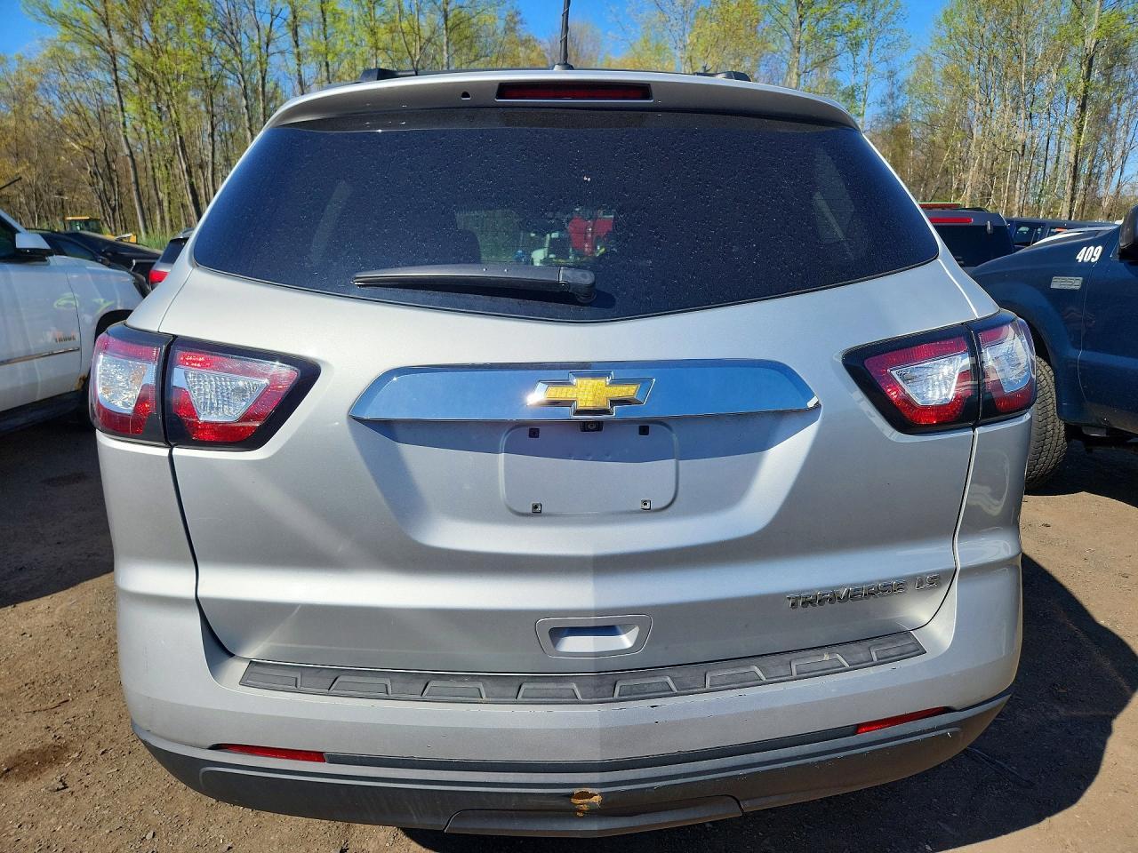 2016 Chevrolet Traverse Ls - Фото 6