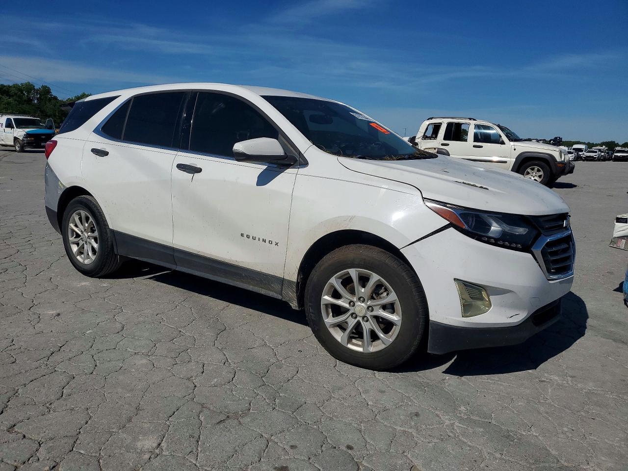 2018 Chevrolet Equinox Lt - Фото 4