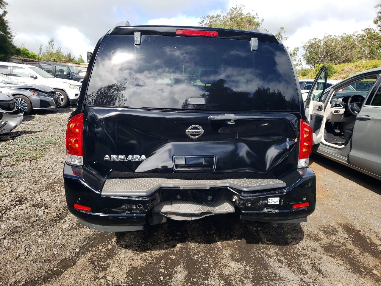 2015 Nissan Armada Sv - Image 6