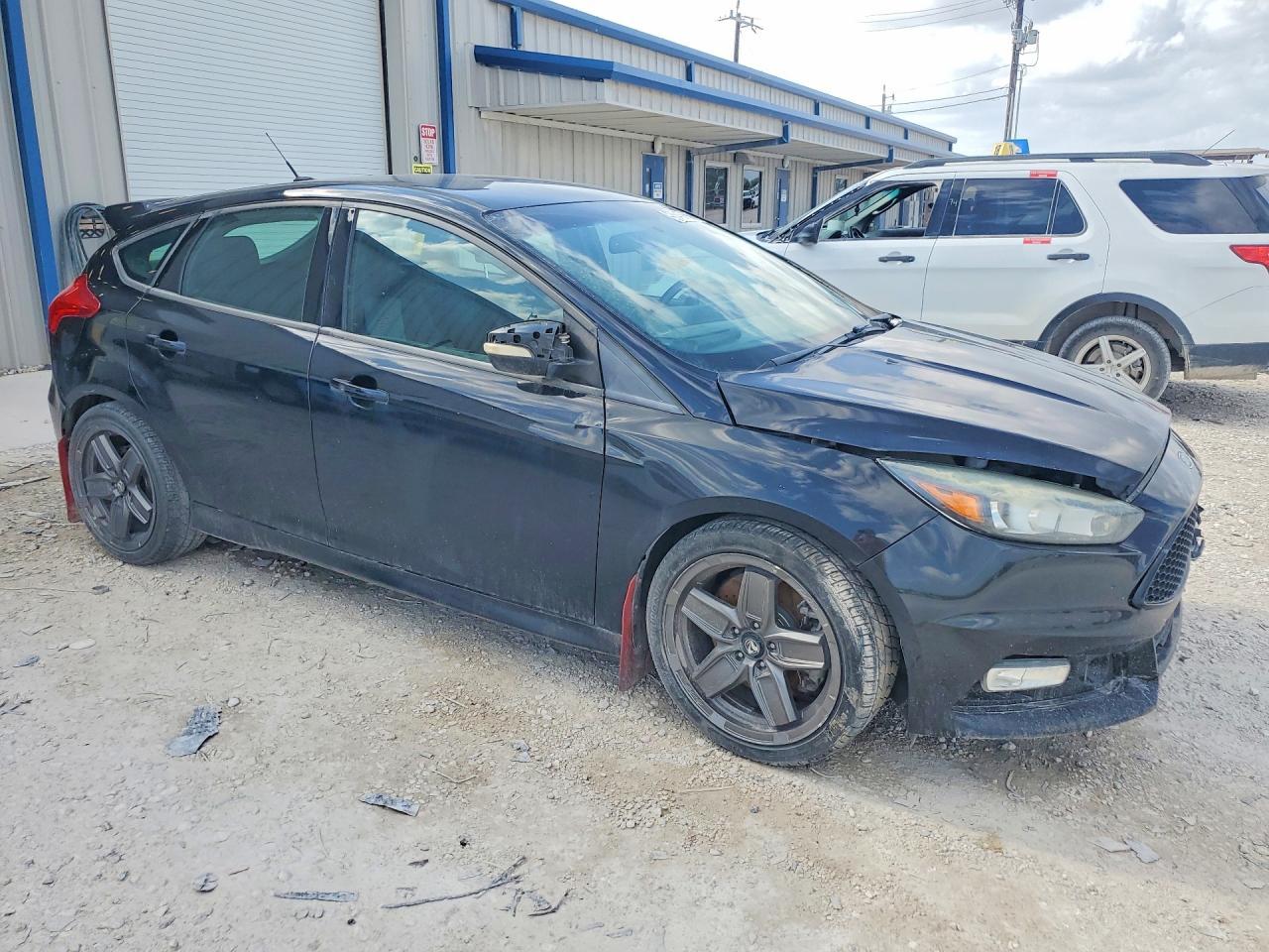 2016 Ford Focus St - Image 4