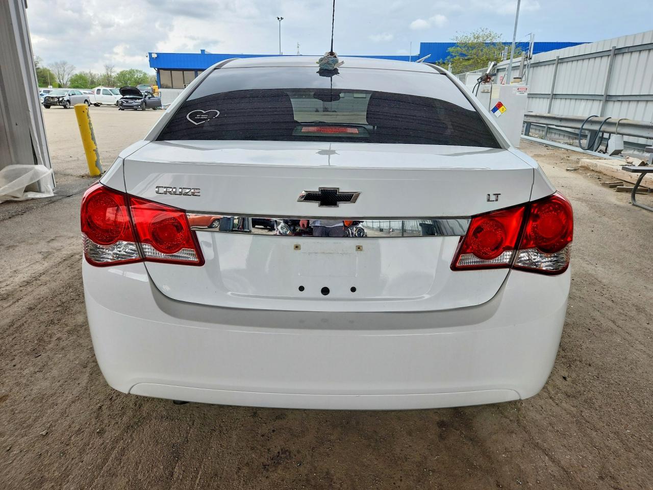 2015 Chevrolet Cruze Lt - Image 6