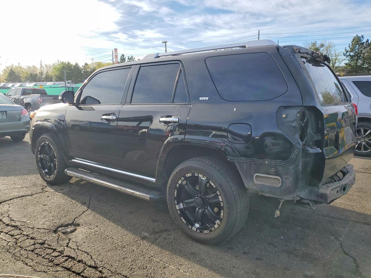 2011 Toyota 4Runner Sr5 - Фото 2