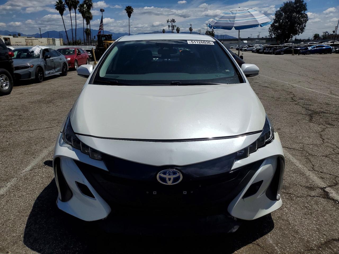 2022 Toyota Prius Prime Xle - Image 5