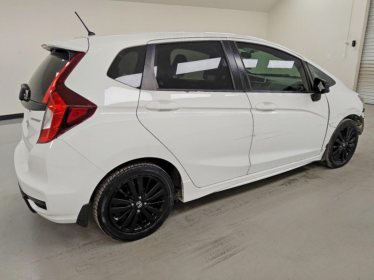 2018 Honda Fit Sport - Фото 3