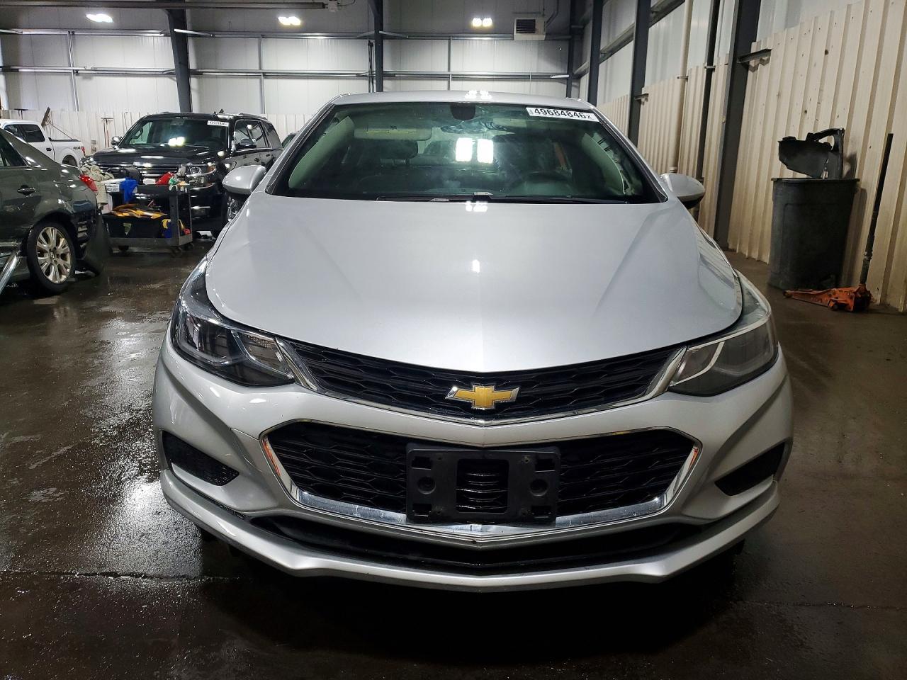 2018 Chevrolet Cruze Lt - Image 5