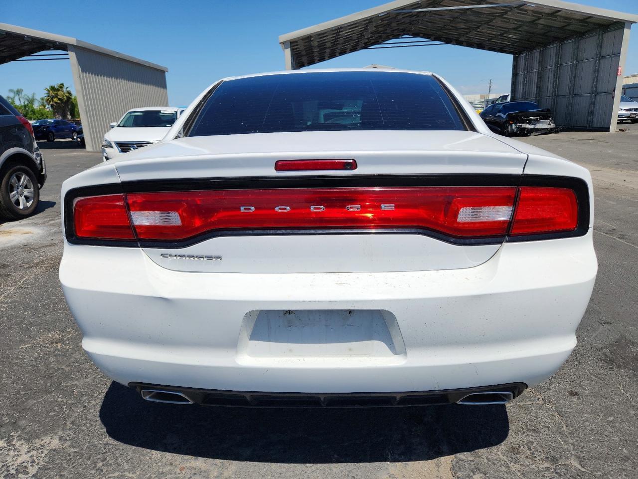 2014 Dodge Charger 4D 2Wd - Image 6