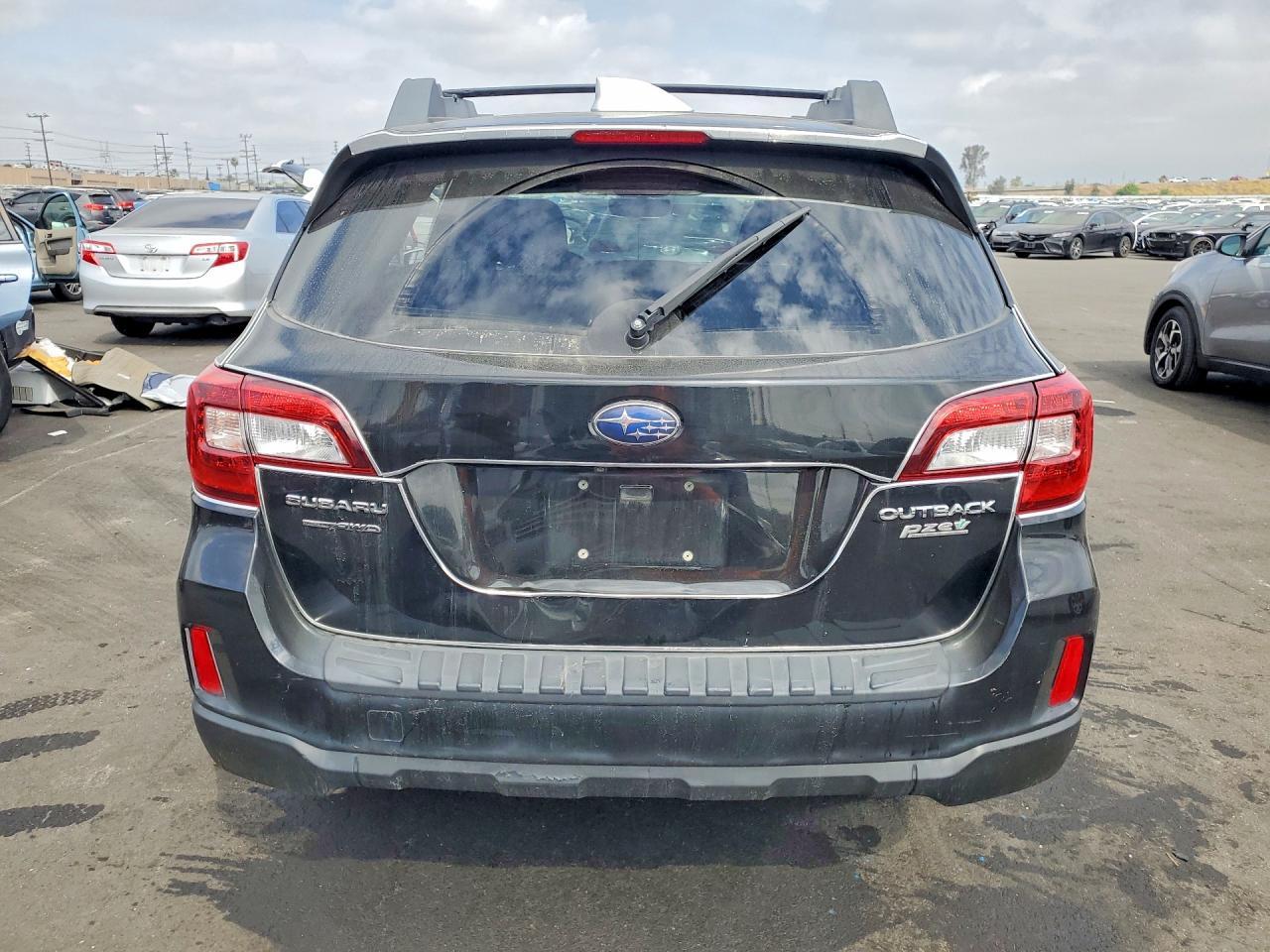 2017 Subaru Outback 2.5I Premium - Фото 6