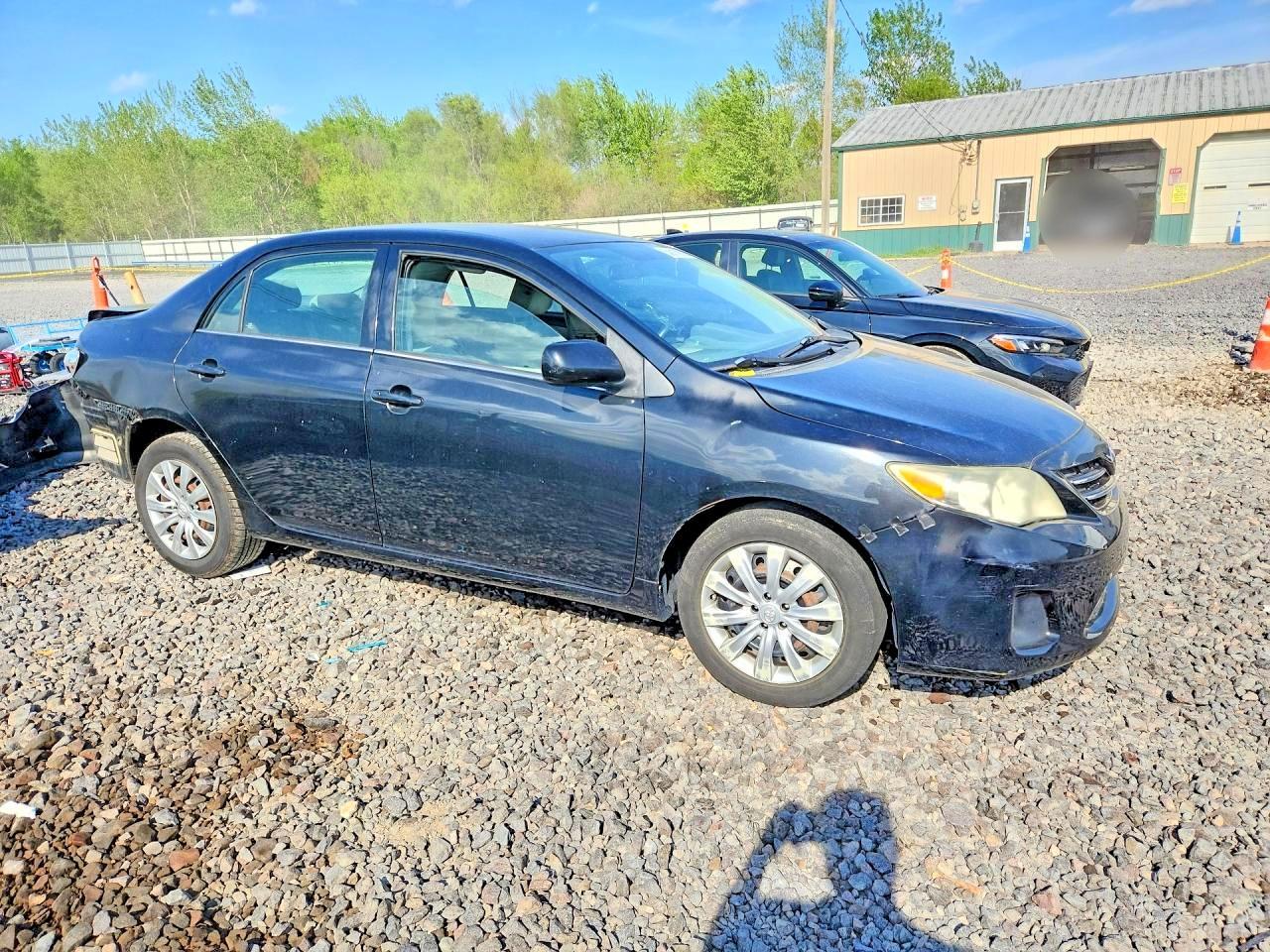 2013 Toyota Corolla Le - Фото 4