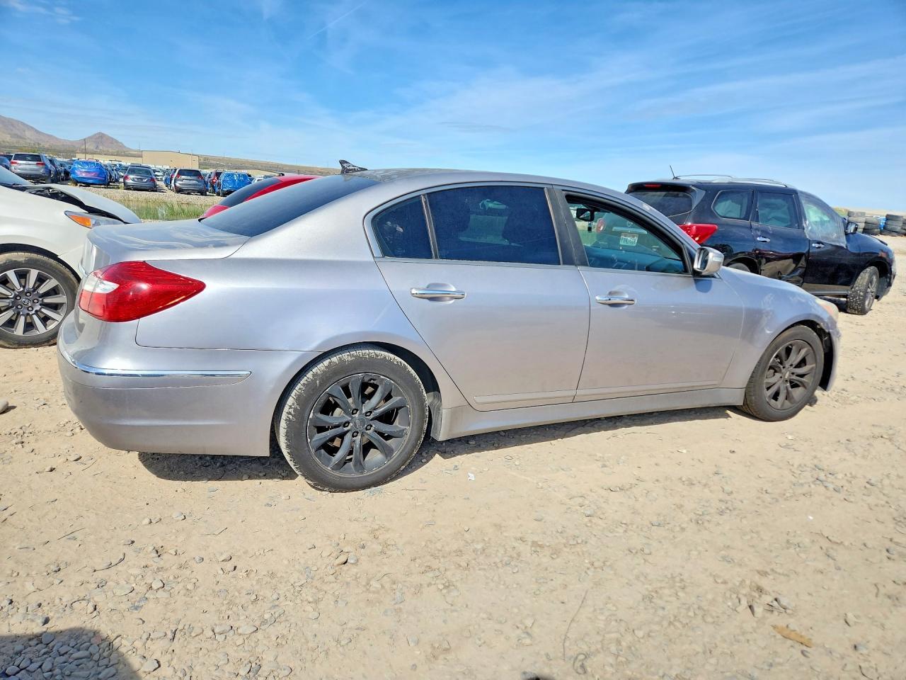 2012 Hyundai Genesis 3.8L V6 - Image 3