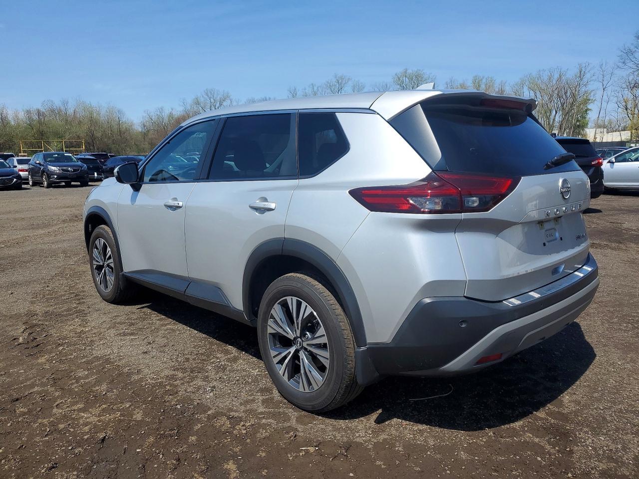 2023 Nissan Rogue Sv - Фото 2