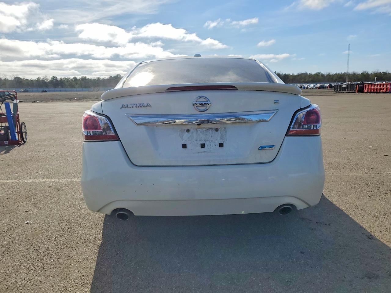 2014 Nissan Altima - Фото 6