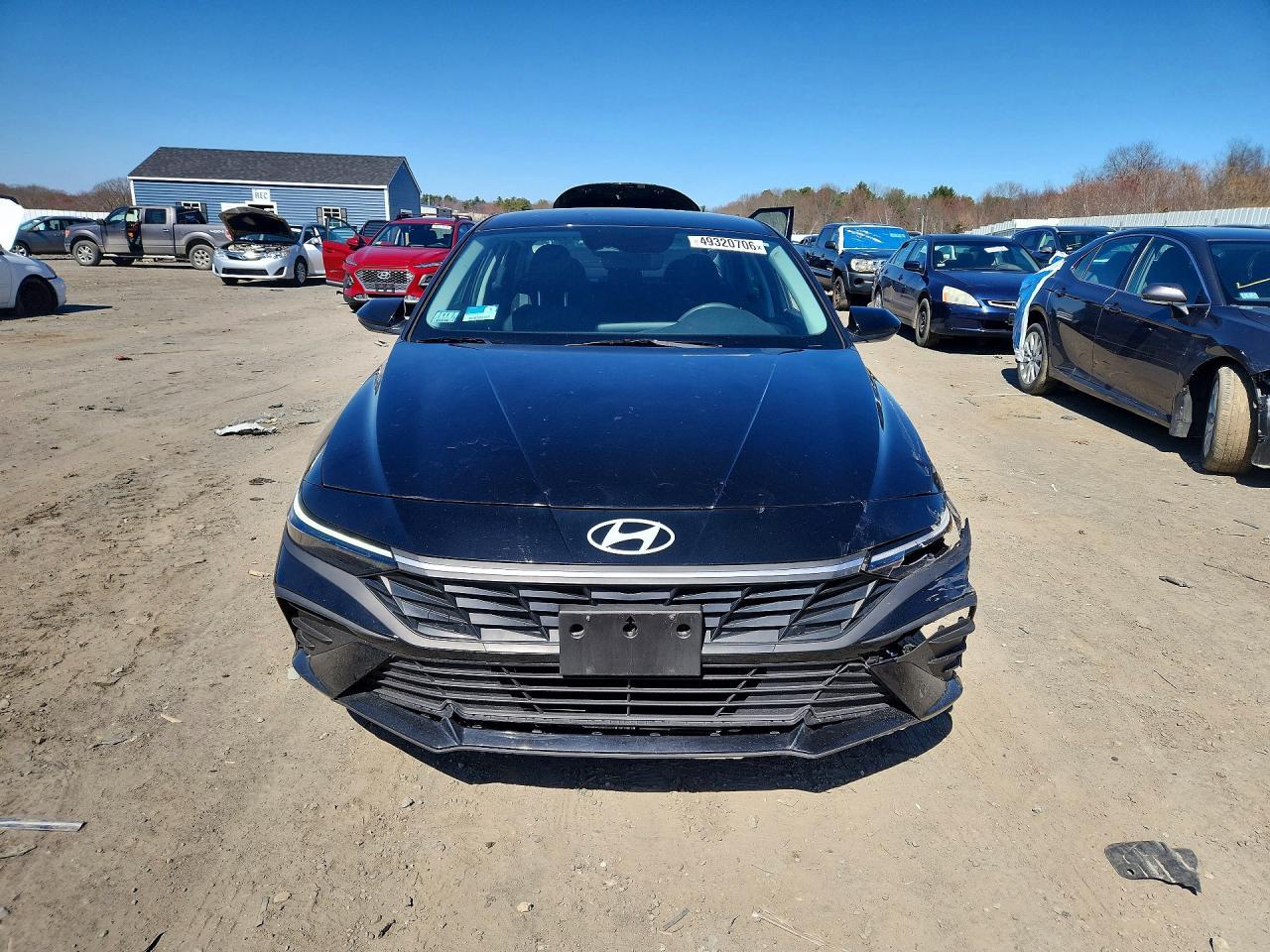 2025 Hyundai Elantra Se - Фото 5