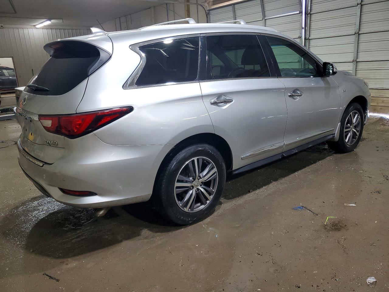 2016 Infiniti Qx60 Base - Image 3