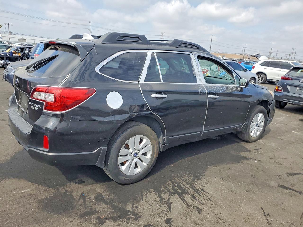 2017 Subaru Outback 2.5I Premium - Фото 3