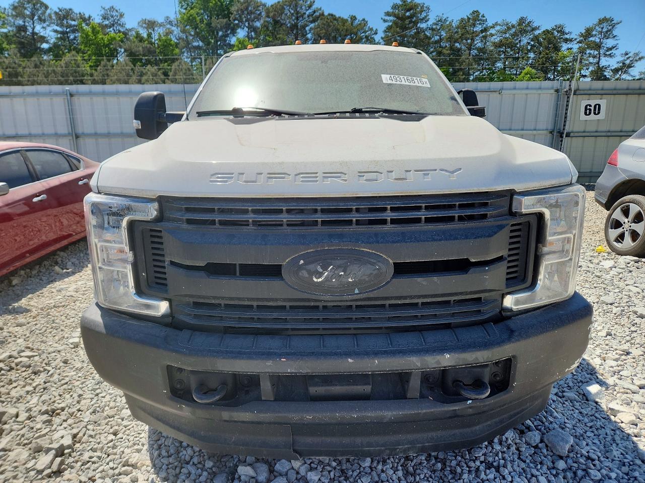 2019 Ford F250 Super Duty - Image 5