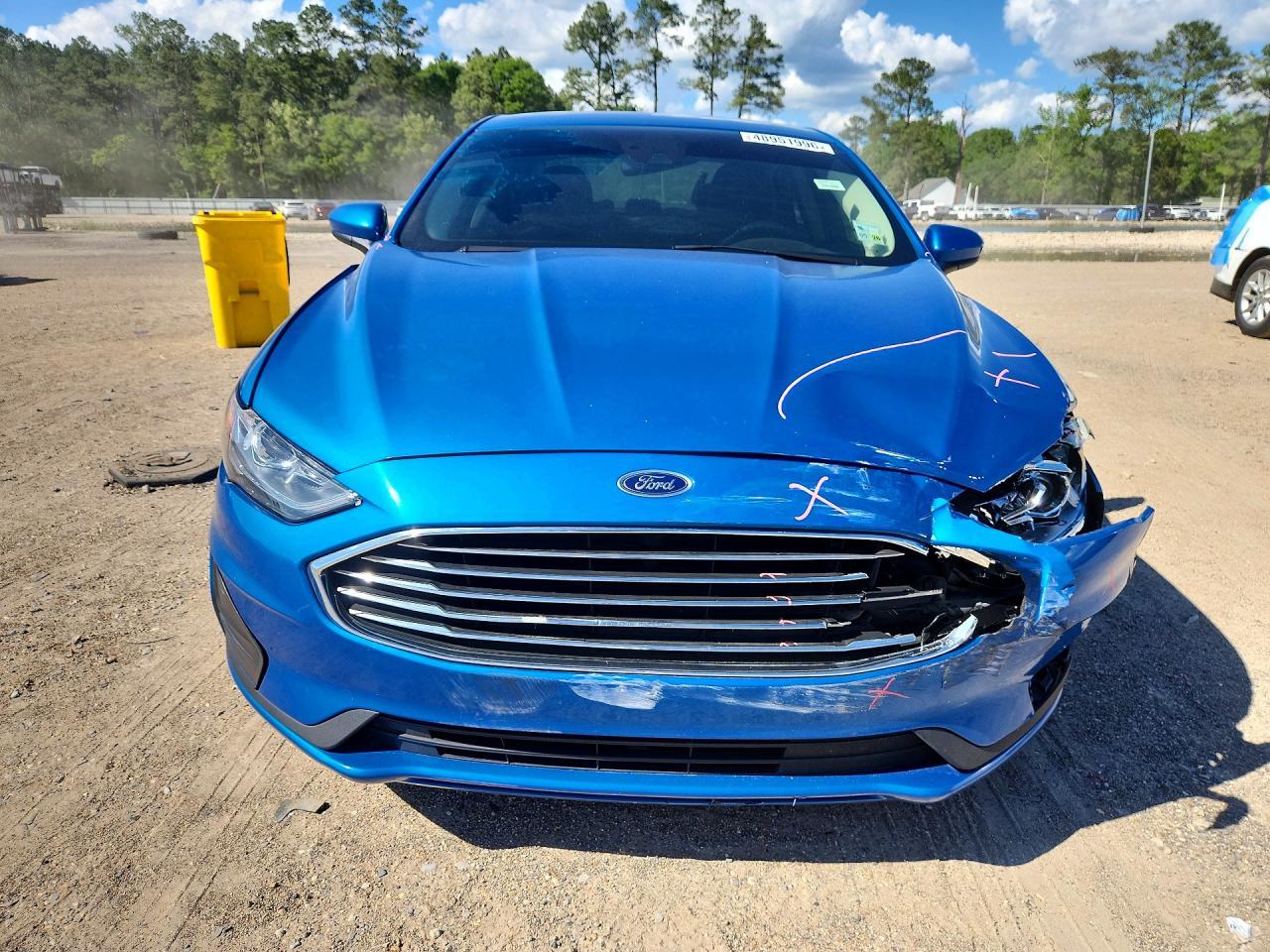 2020 Ford Fusion Se - Фото 5