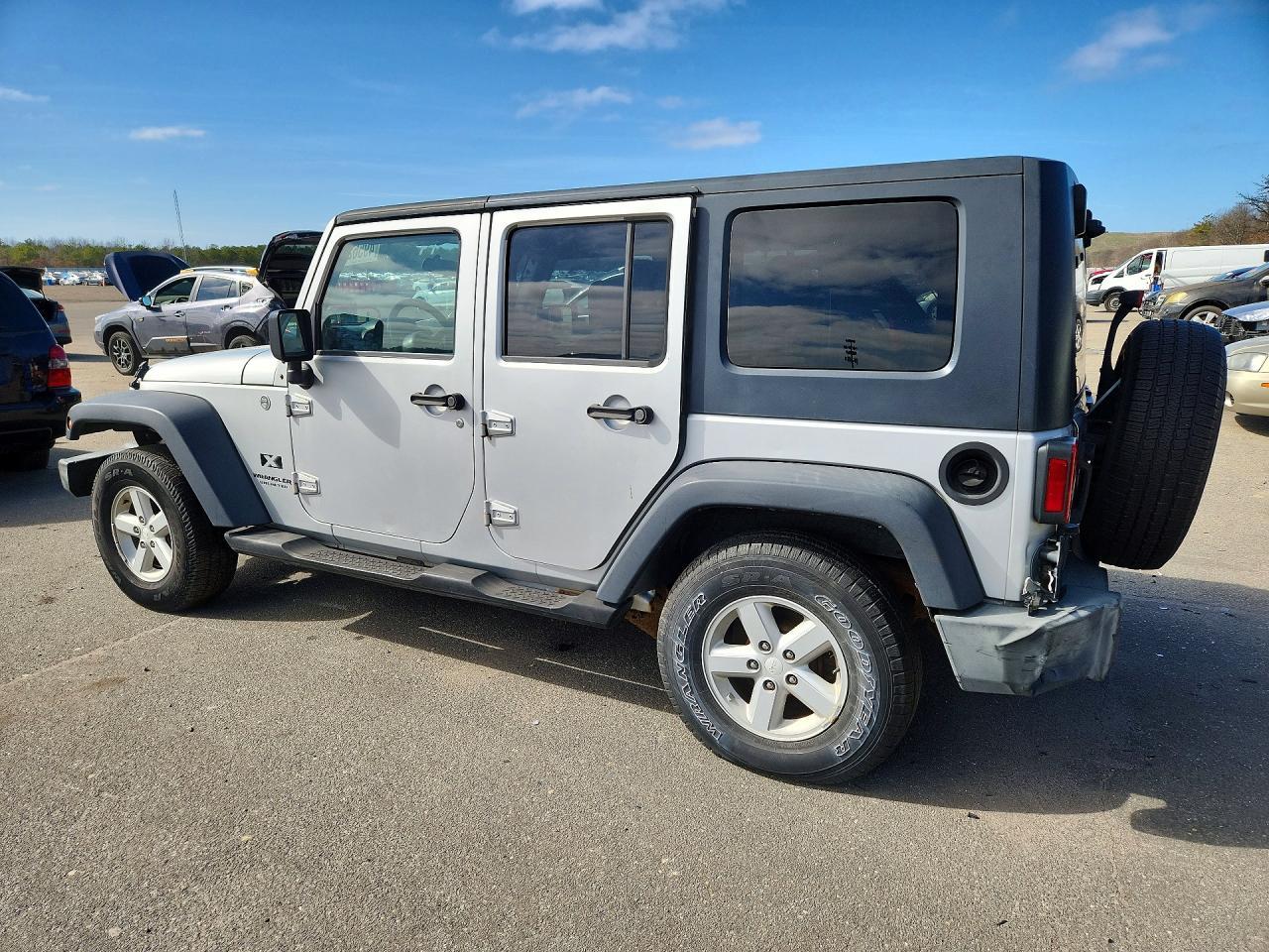 2007 Jeep Jeep - Фото 2