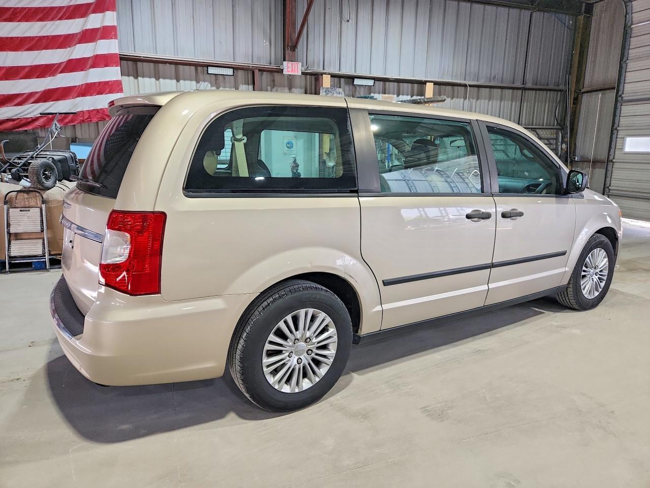 2015 Dodge Grand Caravan Se - Image 3