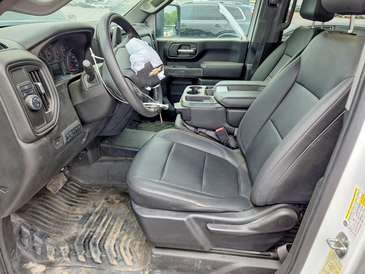 2023 Chevrolet Silverado C2500 Heavy Duty - Image 7