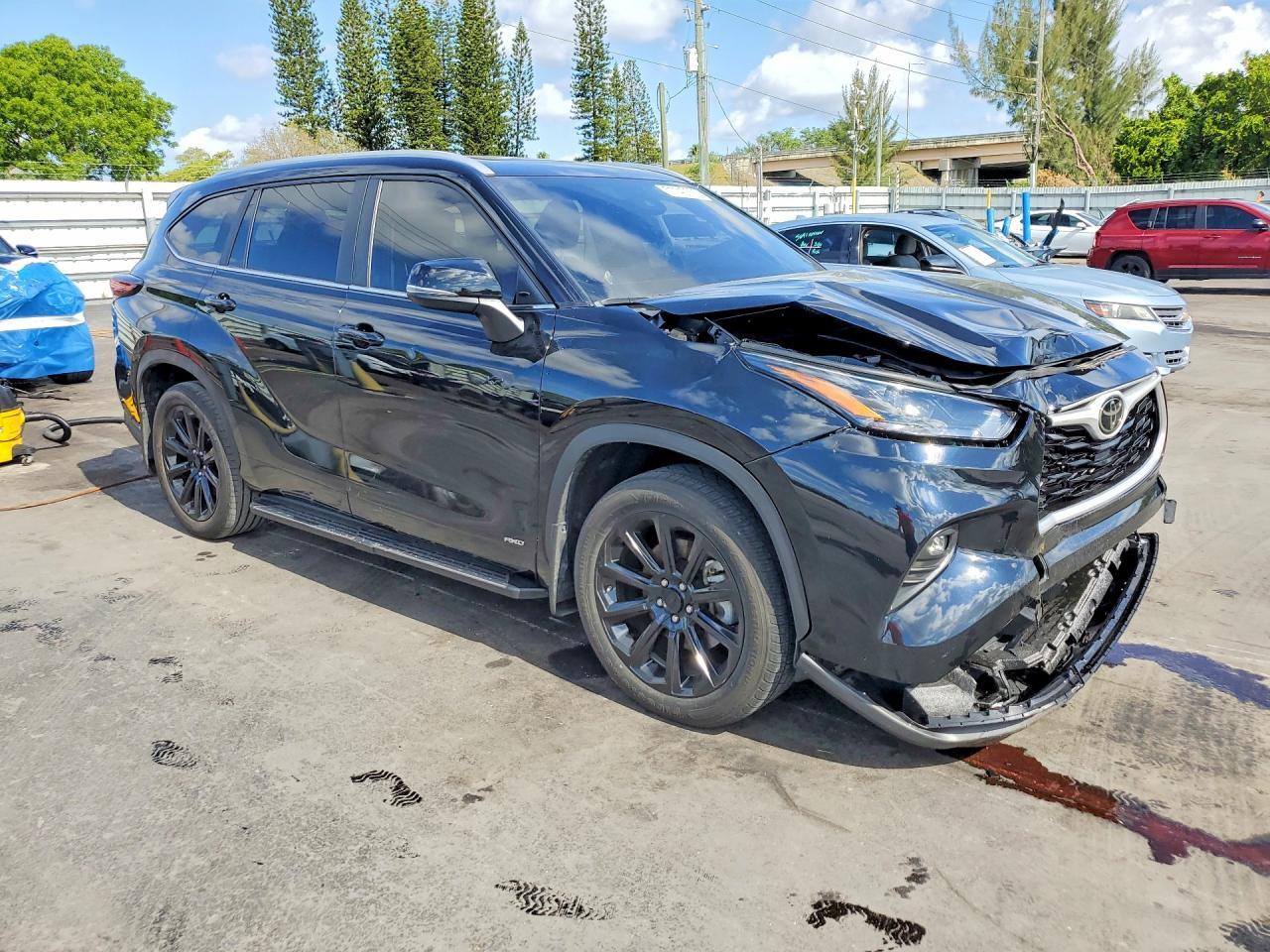 2025 Toyota Highlander Hybrid Xle - Фото 4