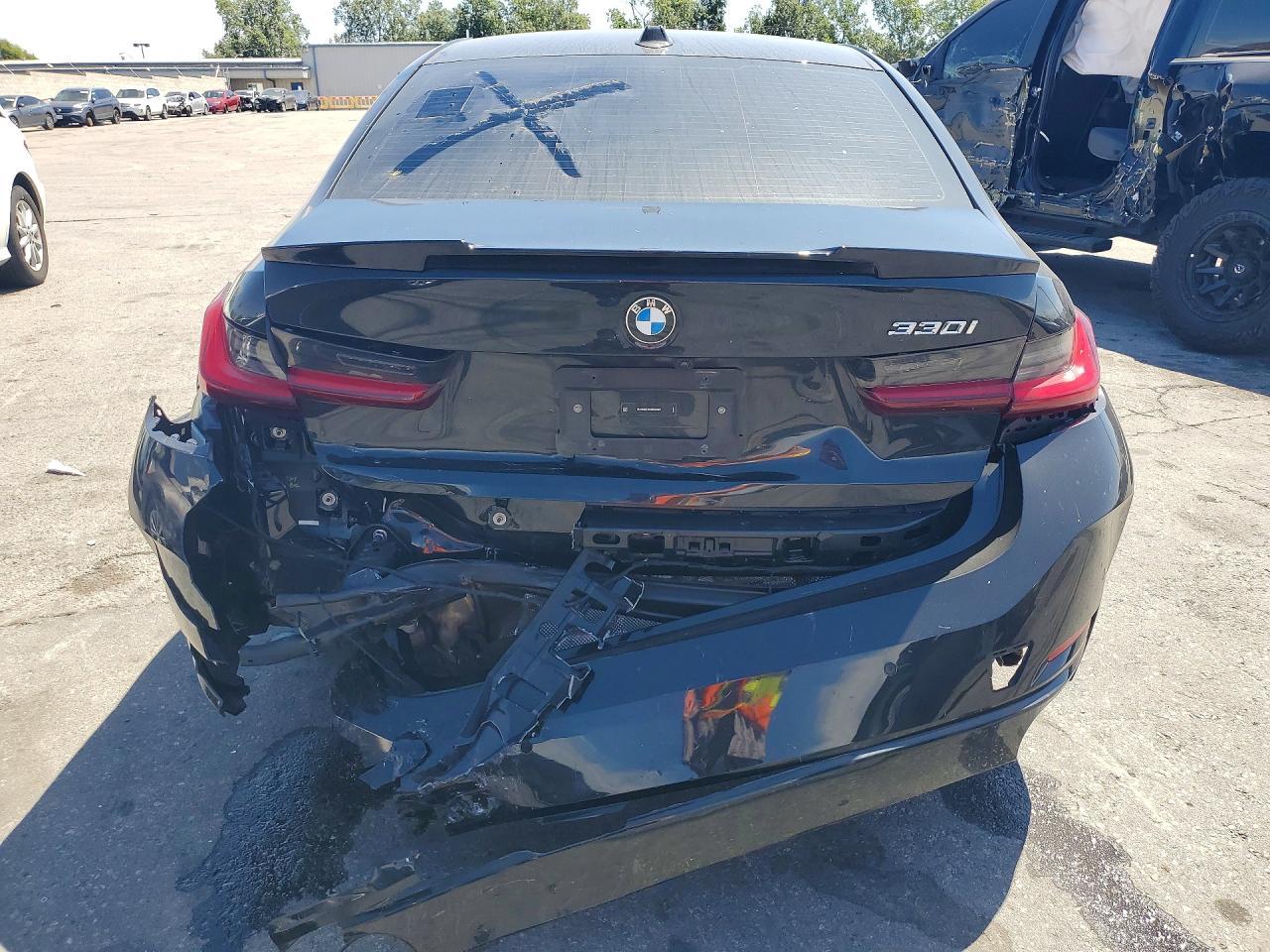 2024 BMW 330I - Image 6
