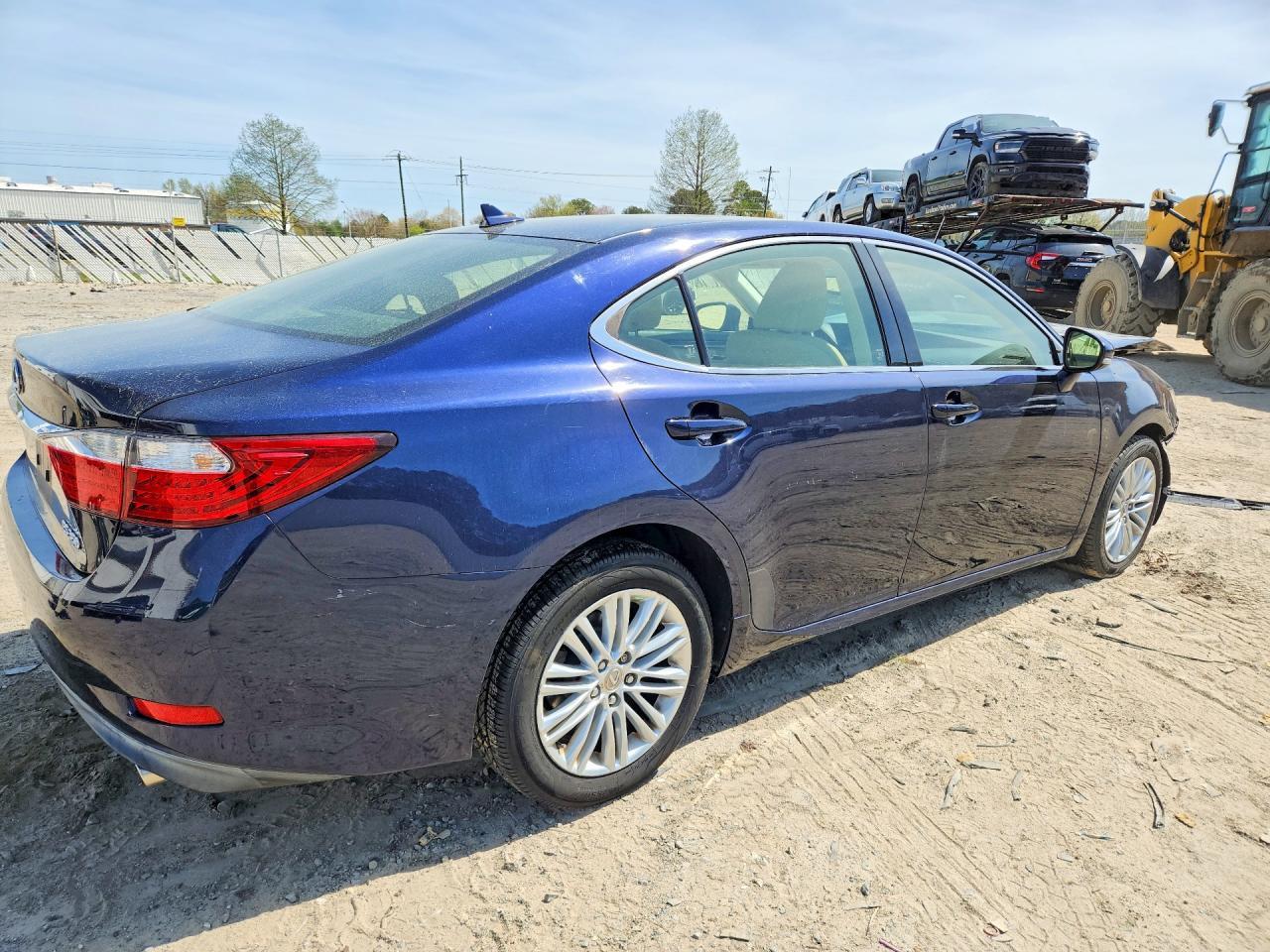2014 Lexus Es 350 Base - Image 3