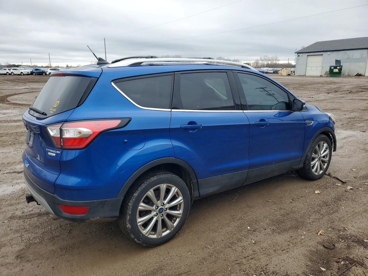 2018 Ford Escape Titanium - Image 3