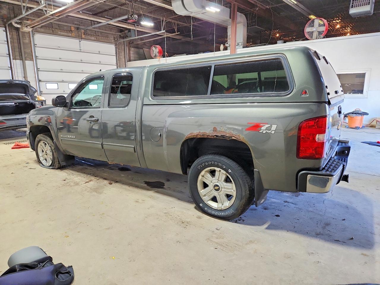 2011 Chevrolet Silverado K1500 Lt - Фото 2